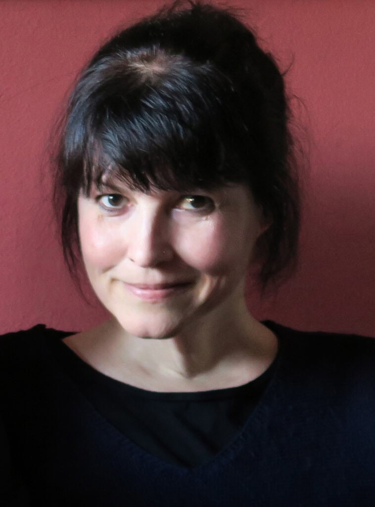 Portraitbild der Künstlerin Andrea Kroße